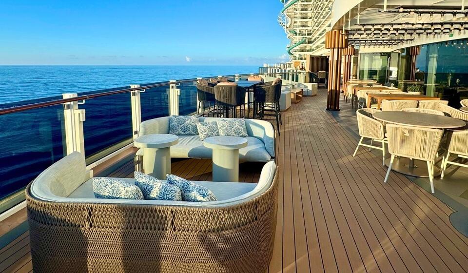 Should You Stay Loyal or Try a New Cruise Line? Real Cruisers Weigh In