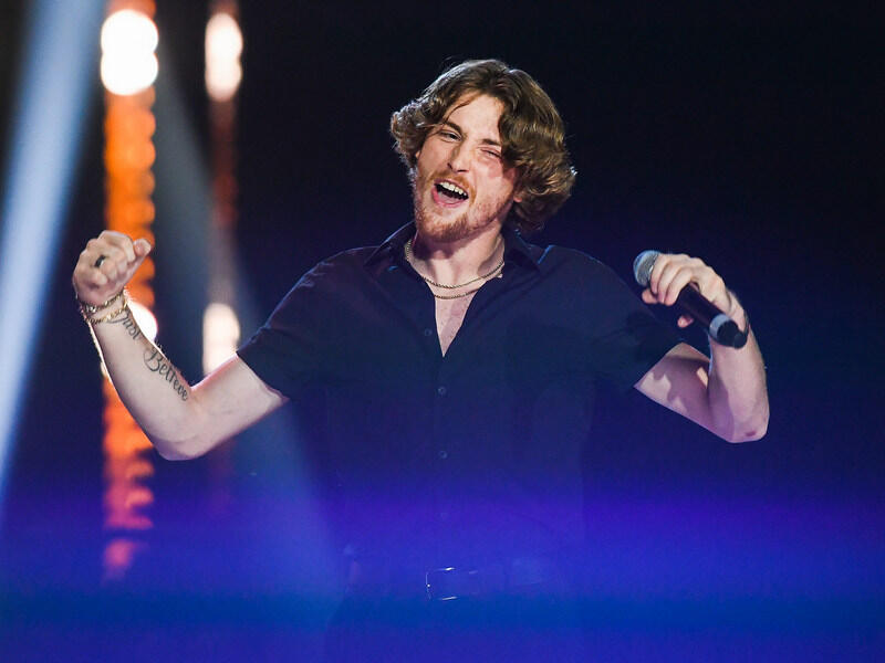 Bailey Zimmerman Apologizes After “Awful” Drunk Performance At Luke