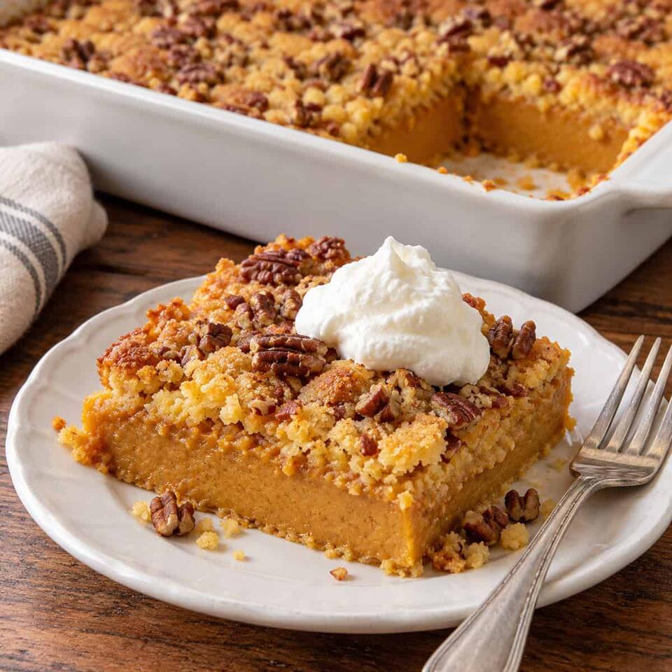 Easy Pumpkin Dump Cake With Yellow Cake Mix - NewsBreak