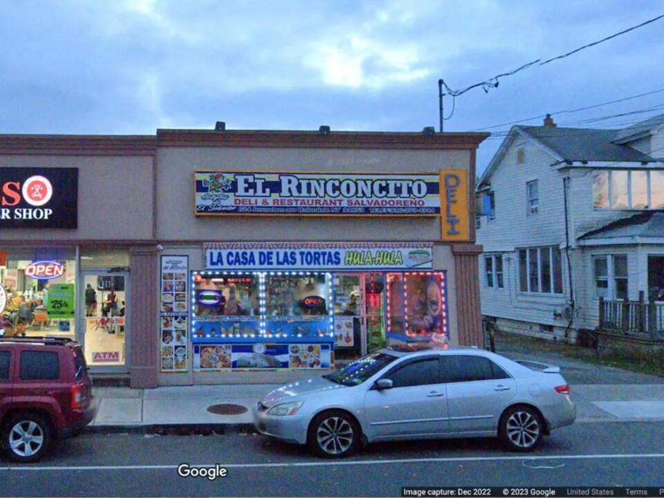 Burglars Smash Windows, Grab Cash From Uniondale Deli