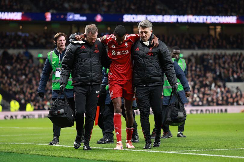 Alexander Isak ACL worry as Liverpool star suffers knee injury vs ...
