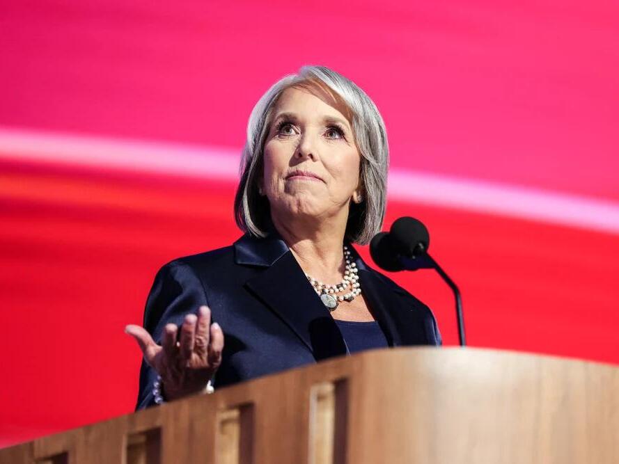 New Mexico governor won't renew ban on carrying firearms in public