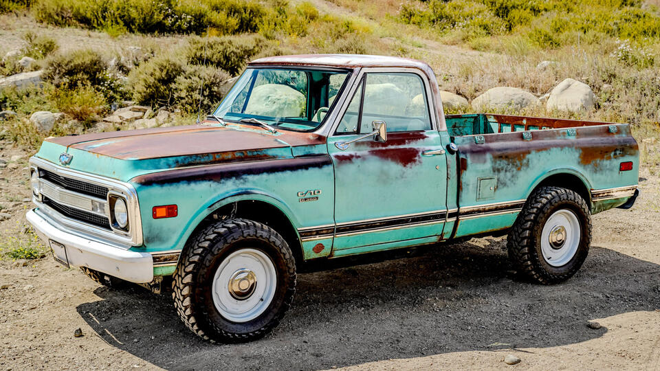 This Rusty $450,000 Chevy C10 Is Secretly A Brand-New Silverado - NewsBreak