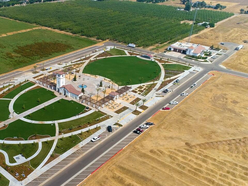 New Village Green Park Opens in Loma Vista as Clovis Community Hub