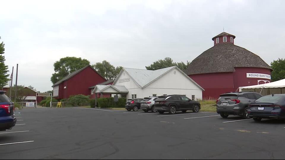 'Are you a con man?' Amish Acres' newest owner faces community backlash ...