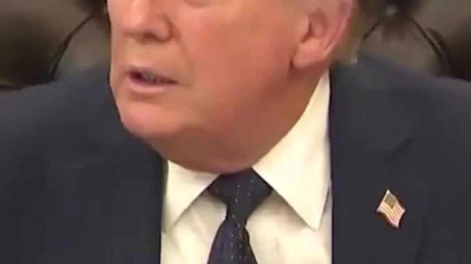 Trump appears to fall asleep again in White House meeting as critics ...