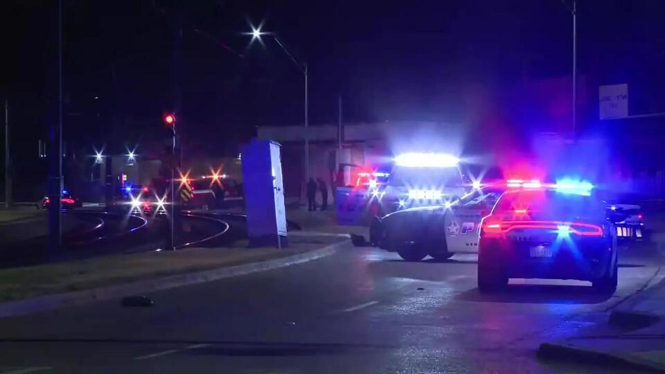 Dallas police shoot, kill suspect in East Oak Cliff armed robbery ...