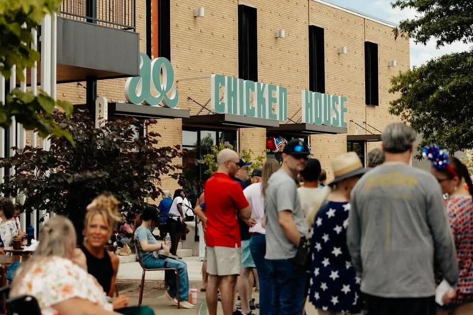 AQ Chicken House reopens in downtown Springdale - NewsBreak