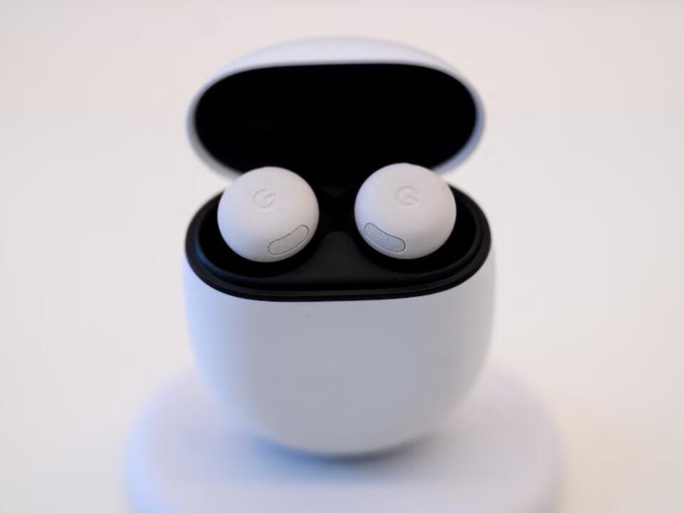 Google Rolls Out Pixel Buds Firmware 6.144 With Dynamic ANC and a Tap ...