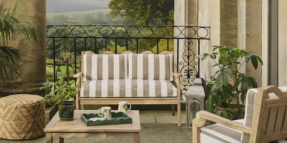 The 12 best garden benches to buy this summer - NewsBreak