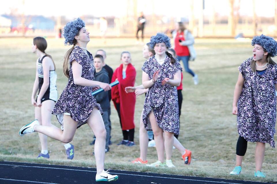 TRF track teams win Twilight Meet - NewsBreak
