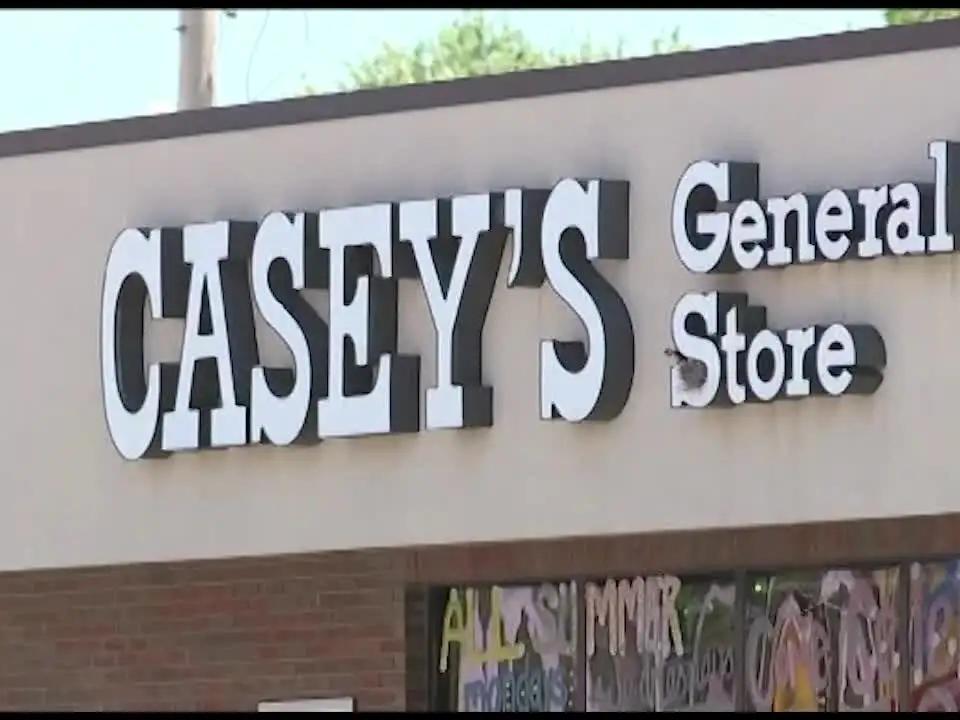 Casey's General Store to buy nearly 150 CEFCO locations in Texas