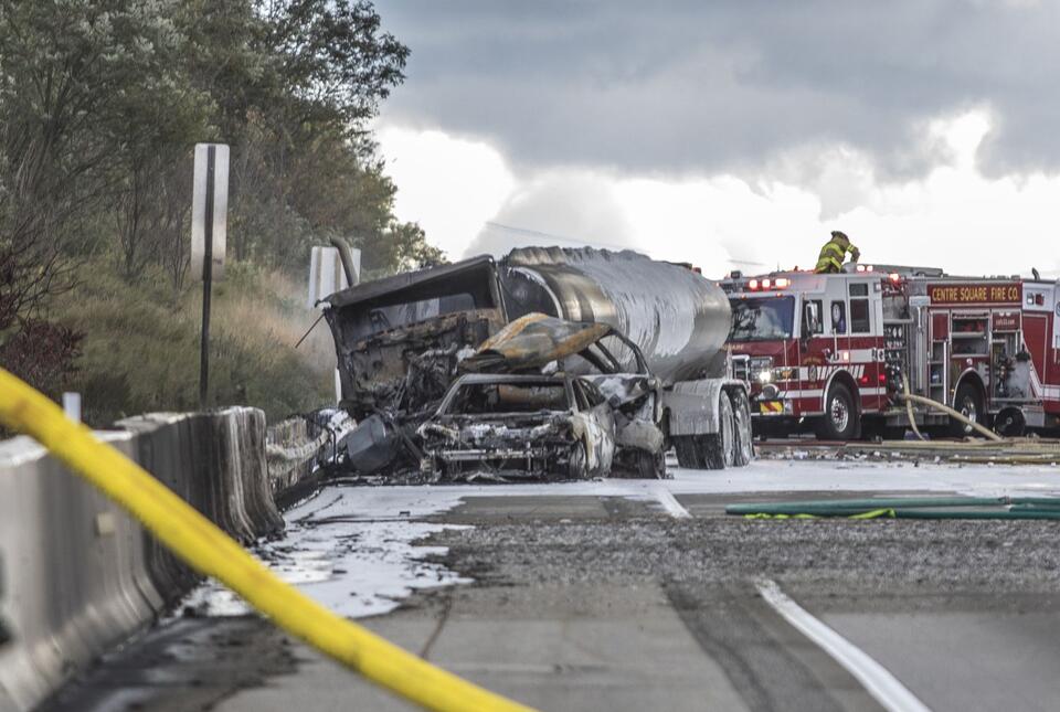 Two Killed, One Injured in Multi-Vehicle Crash on Turnpike Near ...