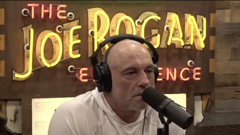Joe Rogan Tells Texas Dem He Should Run for President - NewsBreak