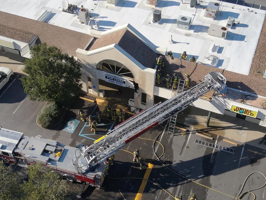 Fire breaks out at vacant storefront in Pembroke Crossings Shoppes