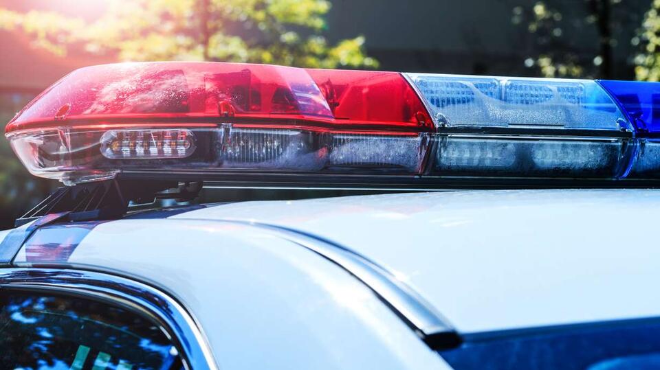 Man robbed, run over while withdrawing money from ATM - NewsBreak