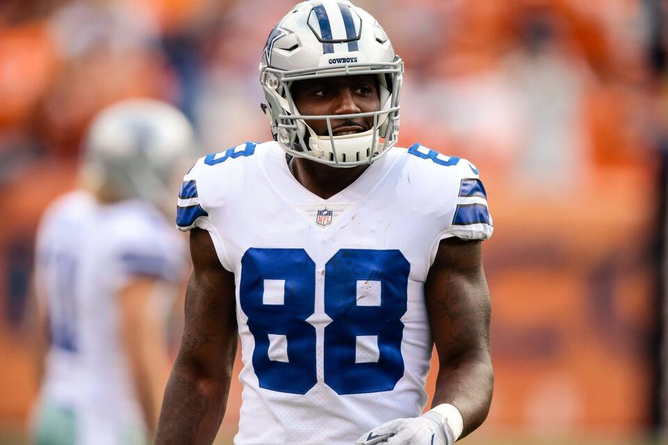 NFL legend Dez Bryant held at gunpoint by police in shocking video ...