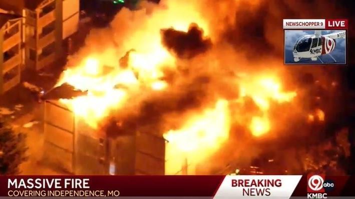 Independence Fire: Four dead in early morning apartment building blaze ...