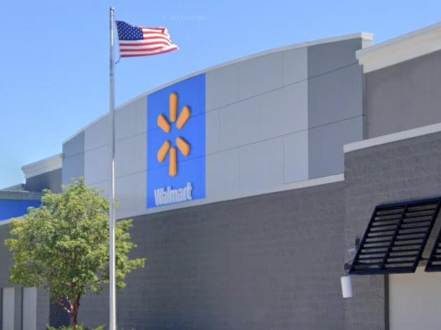 Man charged for Eastlake Walmart stabbing