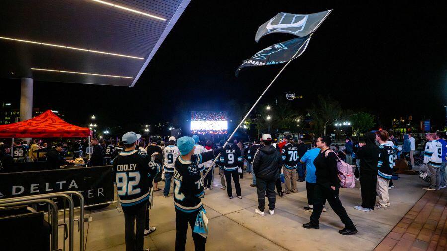 Utah Mammoth TV schedule