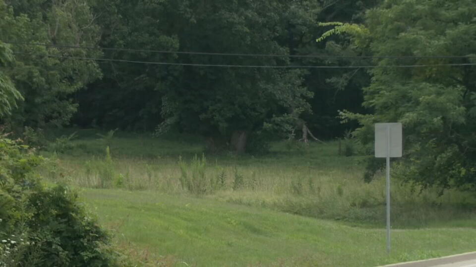Southwest Louisville residents push back on proposed 11-building ...