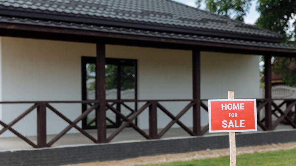 The median existing-home price hit $417,500 in September, up from ...