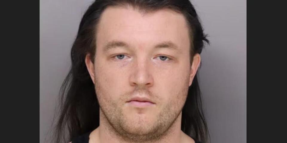 Cincinnati man facing multiple charges after police chase ends in crash ...