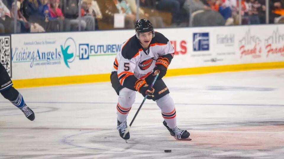 Lieberman Joins Massachusetts Hockey Incoming Class - NewsBreak
