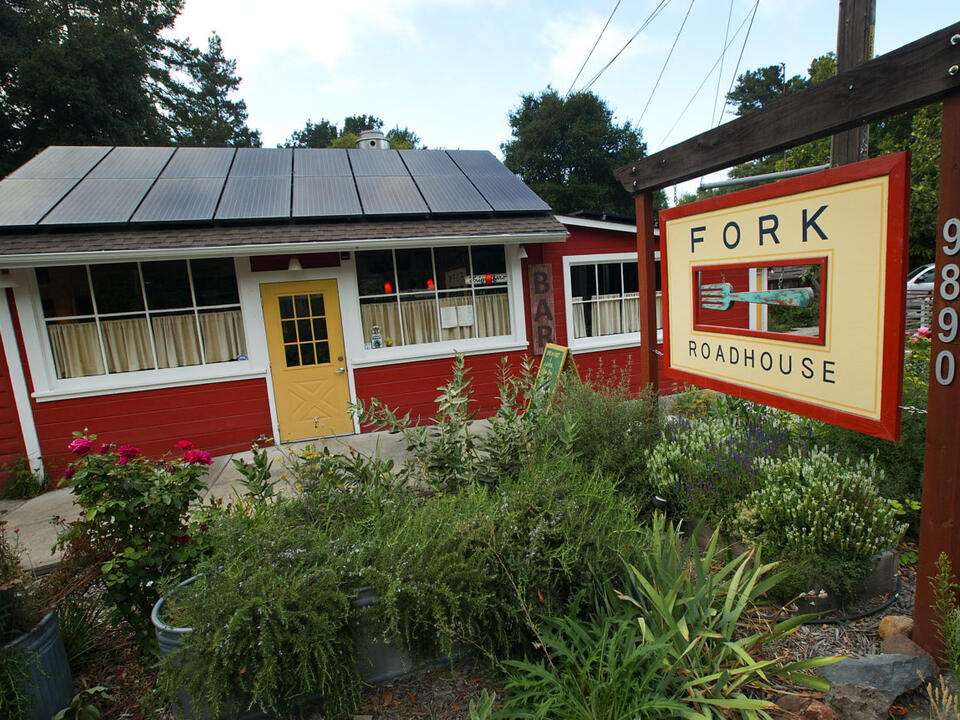 Fork Roadhouse in Sebastopol Transforms Into Wild Poppy