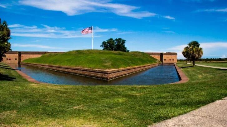 9 Historic US Forts That Guarded Our Nation’s Past - NewsBreak