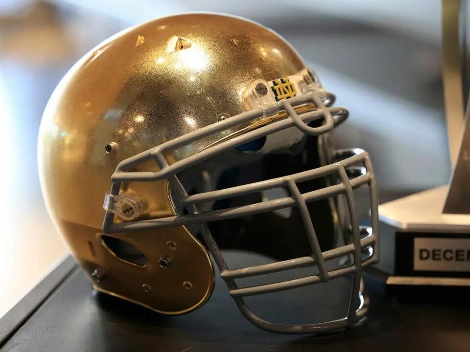 Fans Saddened by Death of Notre Dame Fighting Irish, Denver Broncos Legend