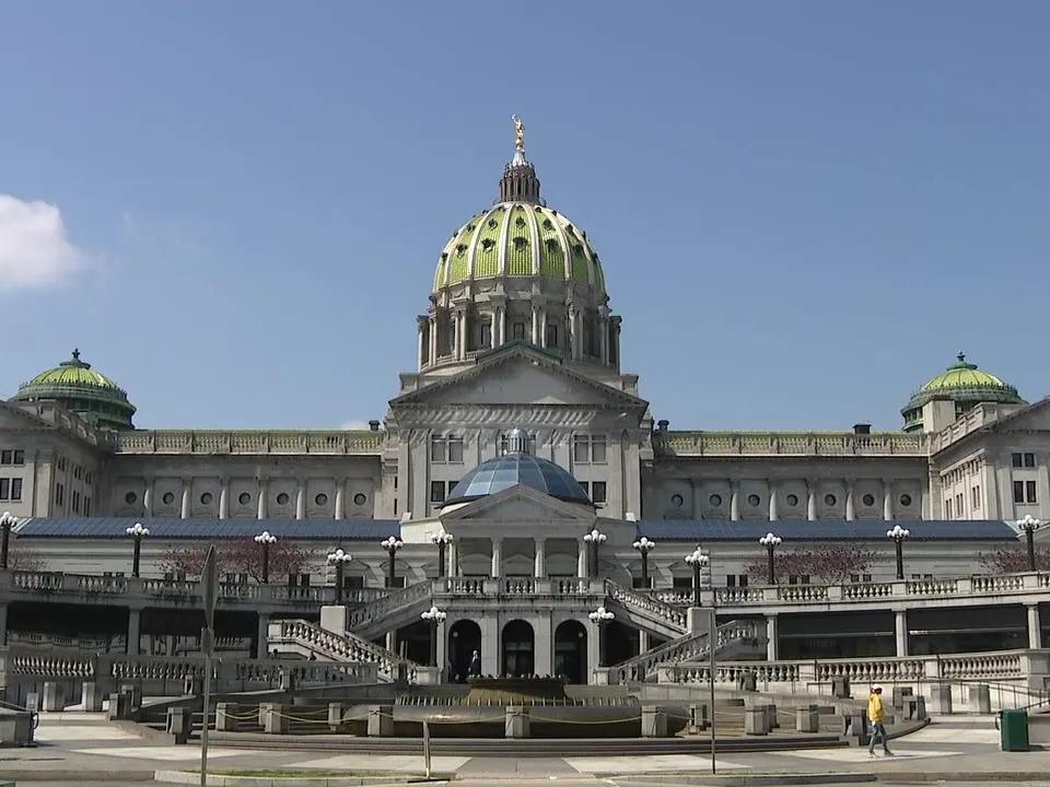 No explosives found after Pennsylvania Capitol complex evacuated for