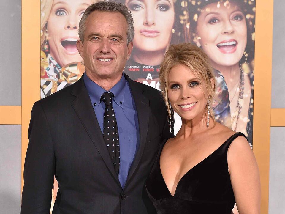 Rfk Jr.'S Wife Just Made A Huge Statement About Their Marriage - z0r0f8s