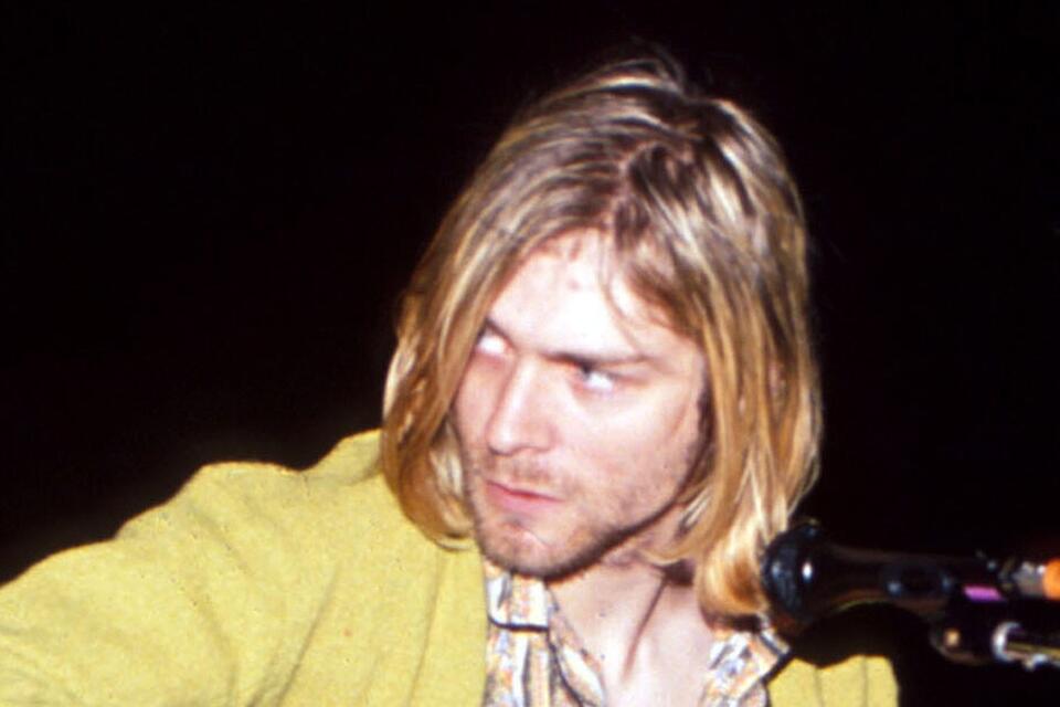 Rare + Historic Nirvana Vinyl Record Being Auctioned for Thousands ...