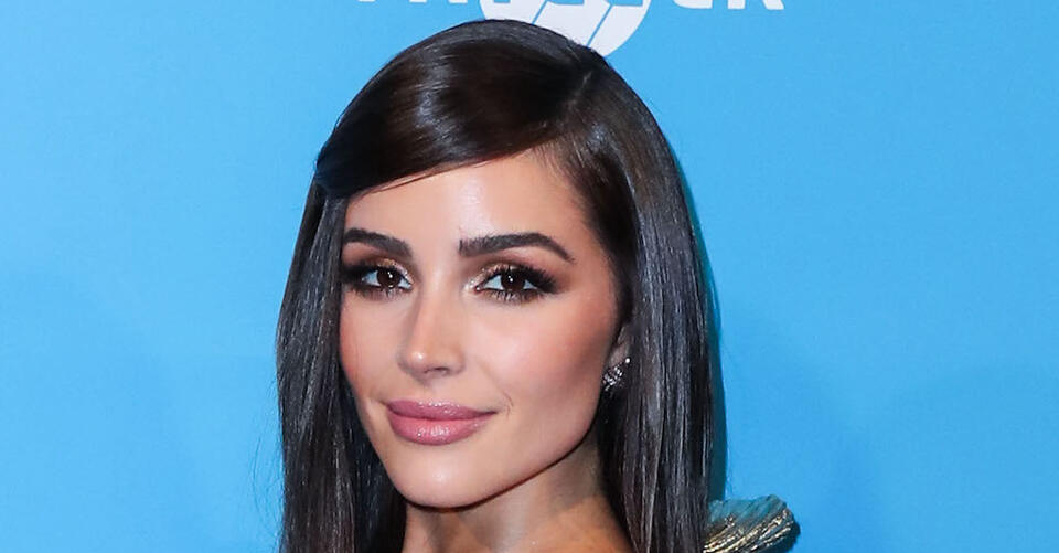 Olivia Culpo Is Ready for Panthers’ Game Day in Jersey, Leather Pants & Metal Cap Toe Boots – NewsBreak