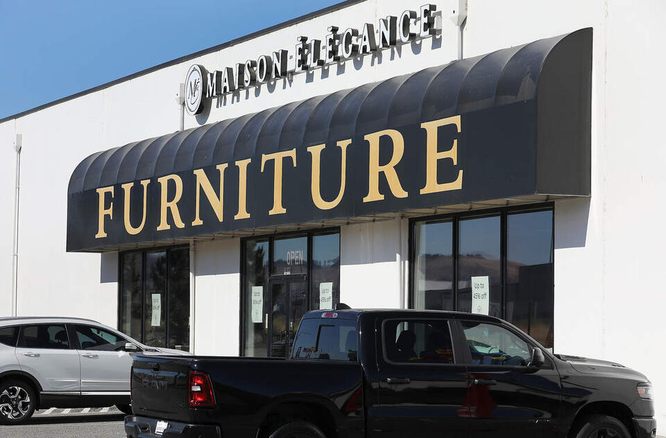 Trampoline park ready to open + New life for Richland furniture store ...