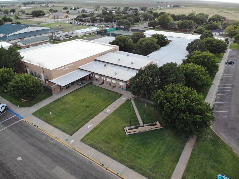 Floydada ISD building new alumni history website - NewsBreak
