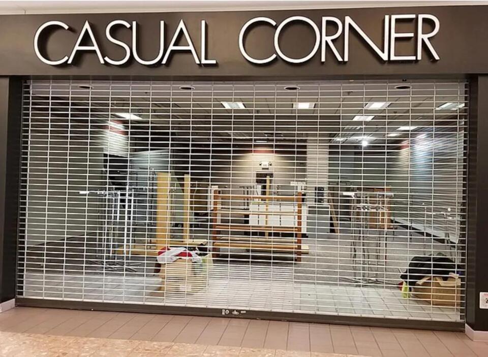 8 Shopping Mall Stores That Were Everywhere in the 1980s but Are Gone ...