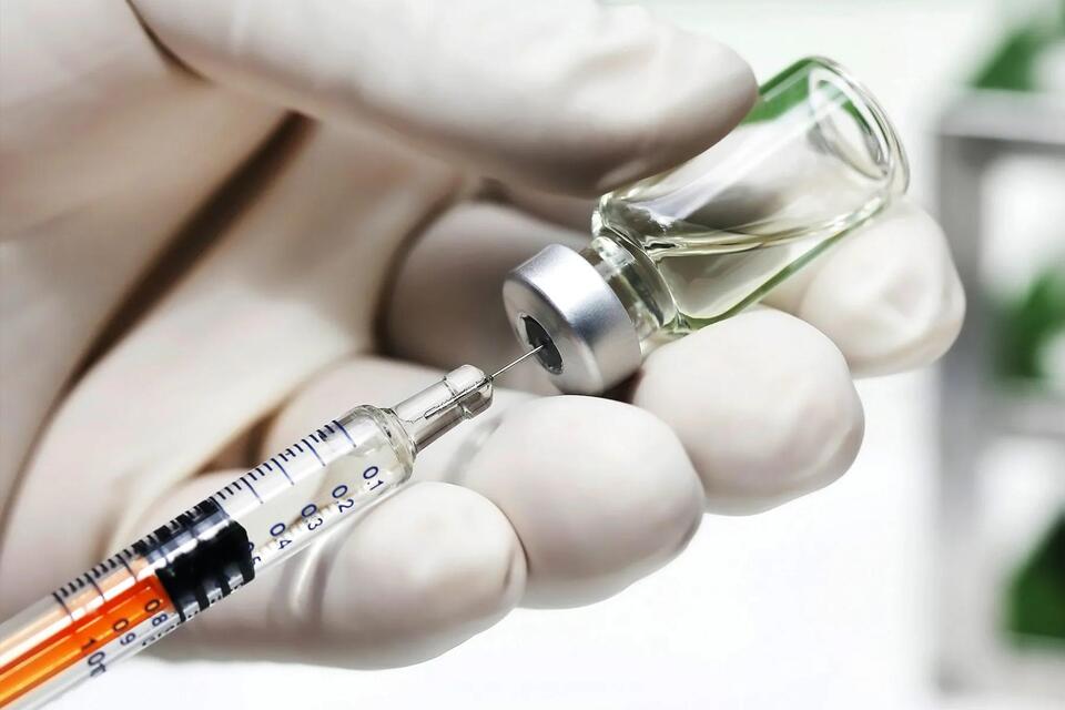FDA Approves Tecentriq Combination for Stage III Colon Cancer - NewsBreak