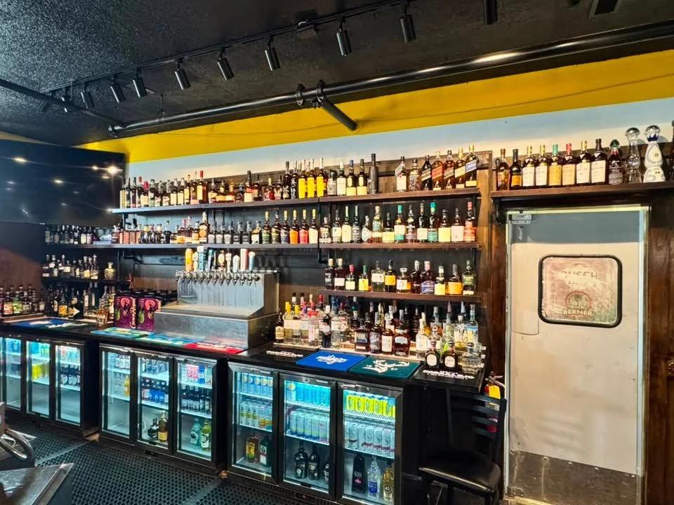 new-bar-restaurant-tiffin-iron-tap-is-now-open-for-business-newsbreak