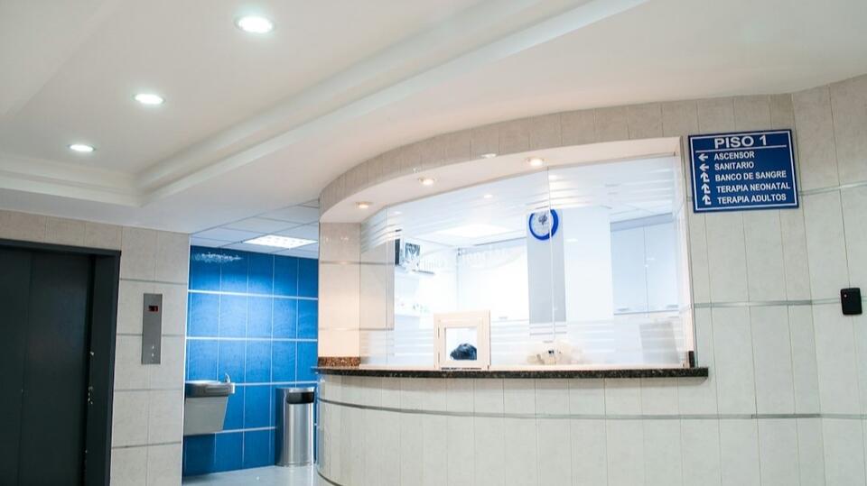 UnitedHealthcare and Humana Are Dropping Medicare Advantage Plans—How ...