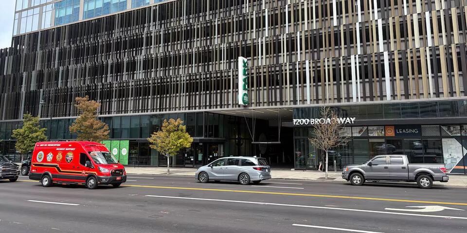 Homicide investigation underway after fatal shooting at Broadway apartments in downtown Nashville. Here's what we know