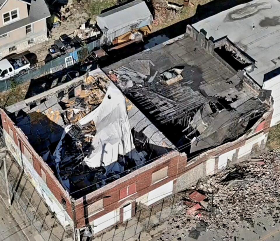 Two buildings partially collapse in Kansas City - NewsBreak