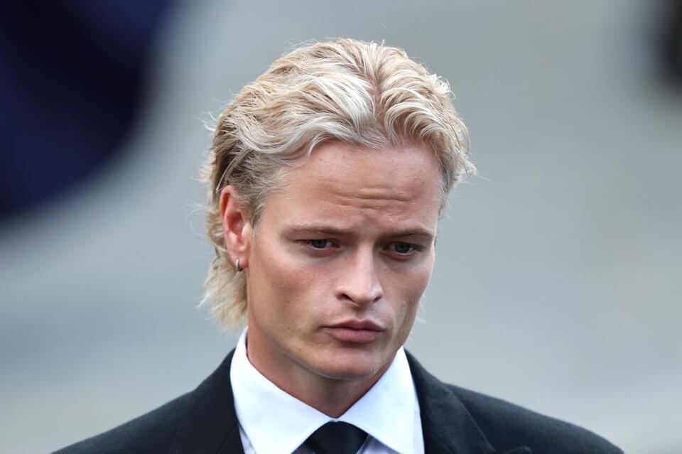 Norway’s Convicted Royal Stepson Attended the King’s Funeral & His Family’s Reaction Was Brutal