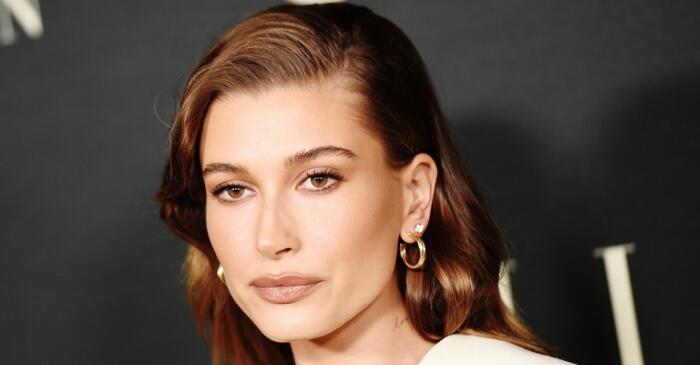 Hailey Bieber Makes a Case for Boots and Bikinis While Modeling for Superga – NewsBreak