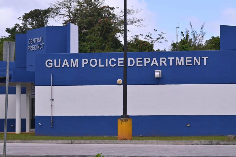 Man charged in sexual assault of minor - NewsBreak