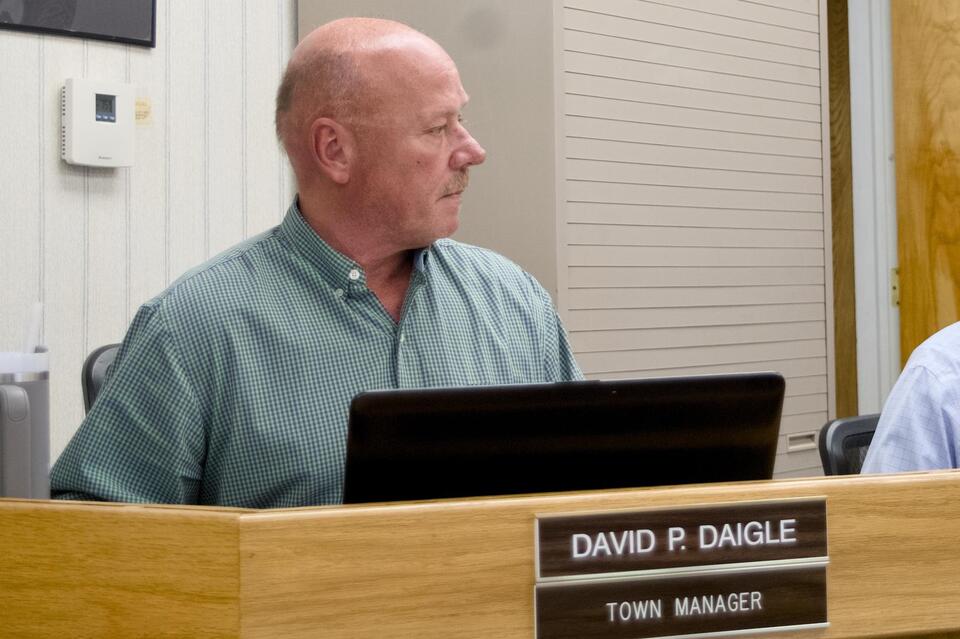 Embattled Aroostook town manager resigns and forfeits public hearing