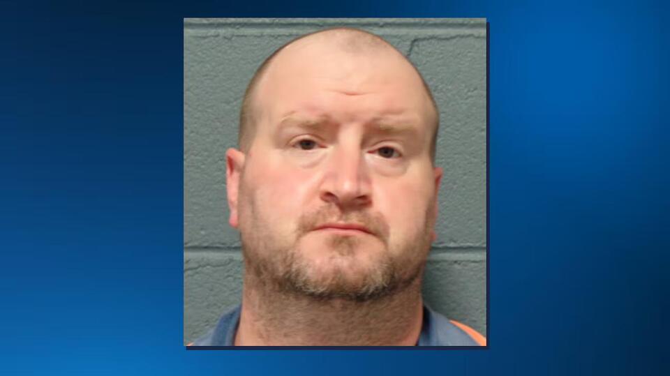 Man sentenced to federal prison for robbing local credit union at ...