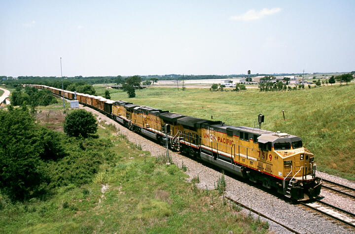 BNSF questions Union Pacific's compliance with Southern Pacific merger ...