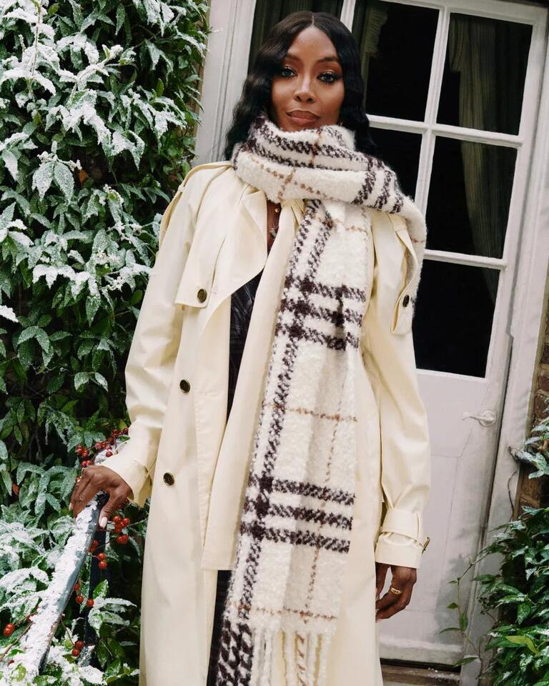 Burberry’s Store Sales Return to Growth in Q2 - NewsBreak